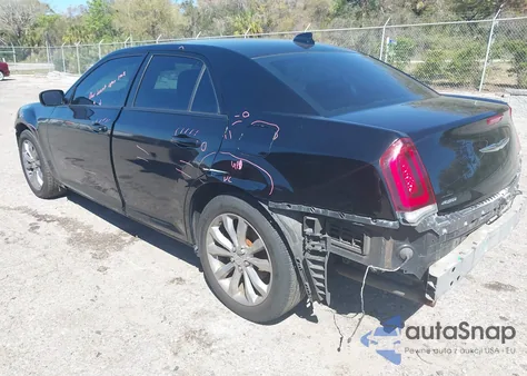 2016 Chrysler 300 300S z USA, uszkodzony, nr VIN 2C3CCAGG6GH148094